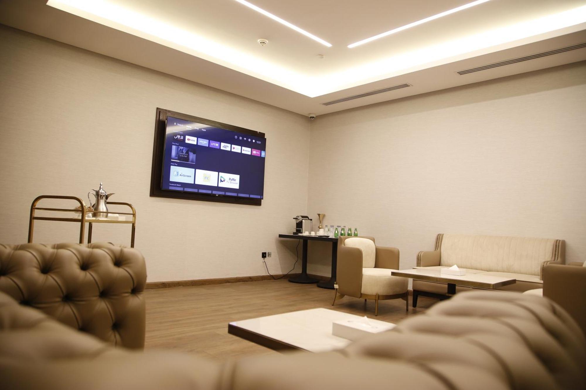 Hotel Maden Alrawda Medyna Zewnętrze zdjęcie The lounge at the airport